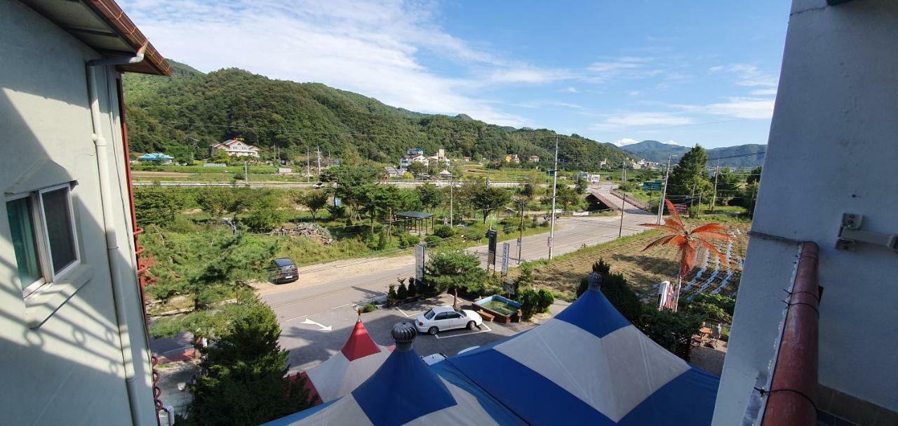 คังชอน บิวตี้ฟูล เพนชั่น Villa ชุนชอน ภายนอก รูปภาพ